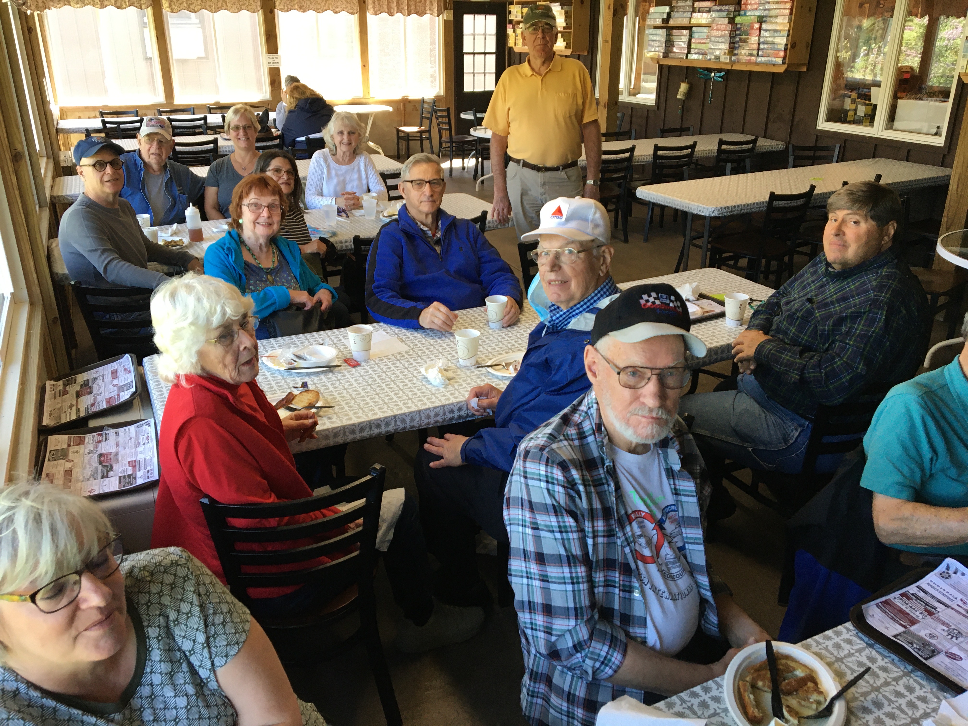 Breakfast at Lakeside Farms!